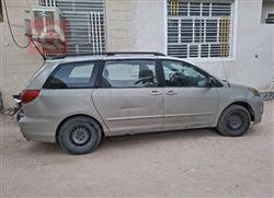 تۆیۆتا سیانا